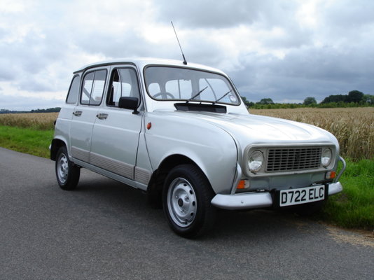 Renault 4 gio3.jpg