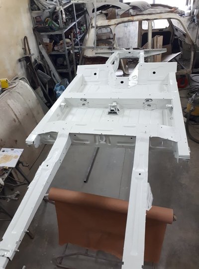 chassis epoxy.jpg