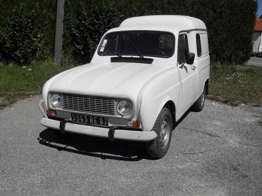 Renault 4 F4.JPG